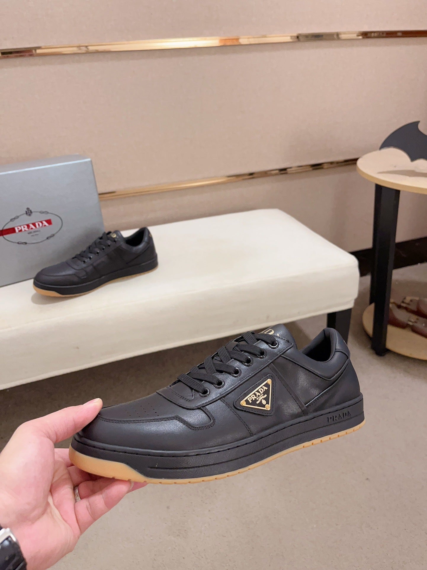 🔥🔥🔥24FW NOUVEAU CD Sneakers Downtown en cuir nappa