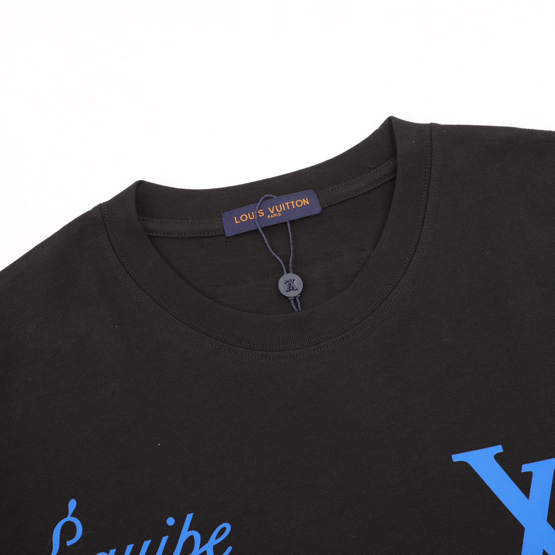 Bedrucktes T-Shirt mit Bastelmotiv