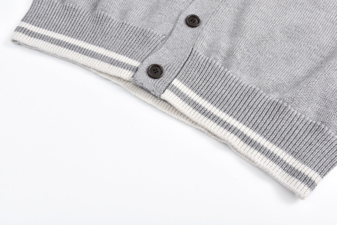 pull cardigan brodé