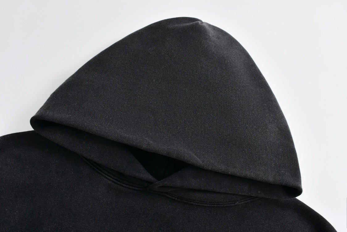 Sweat à capuche délavé avec lettres brodées