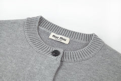 pull brodé
