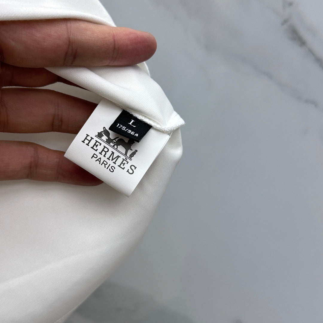 T-Shirt mit Logo auf der Brust