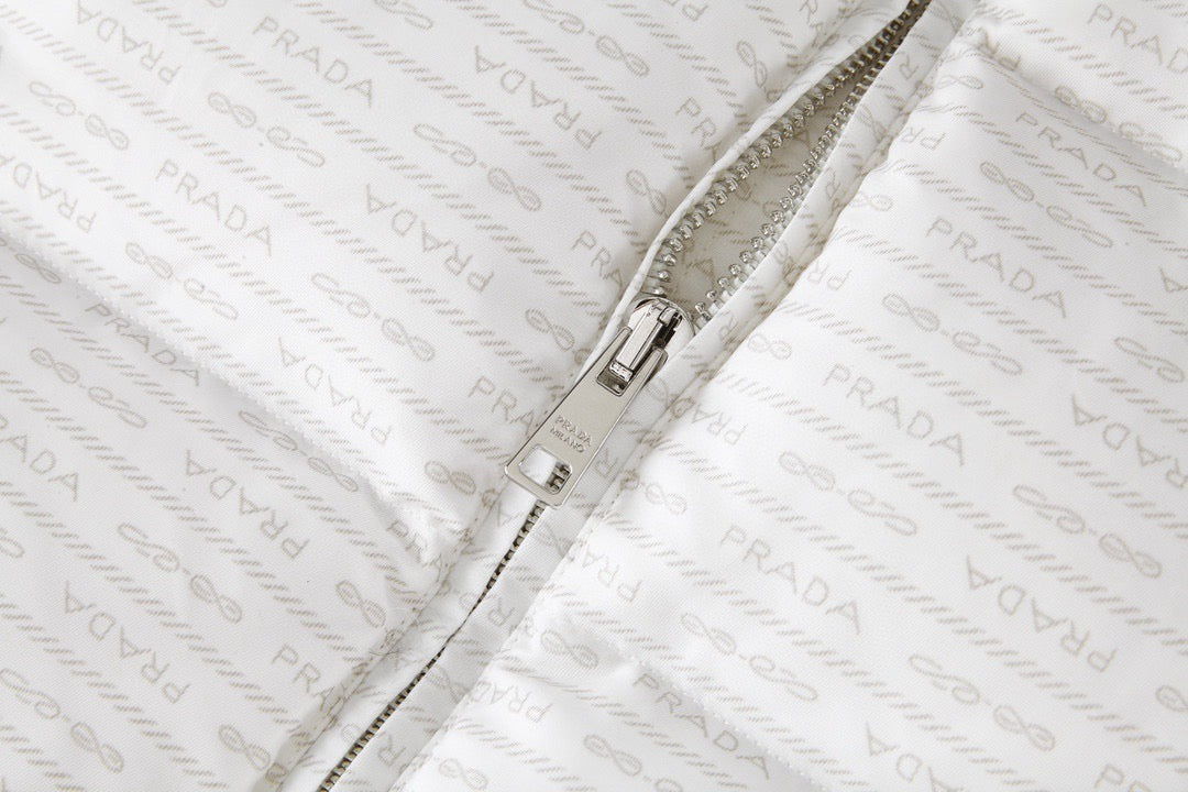 PRA Daunenjacke mit Volldruck