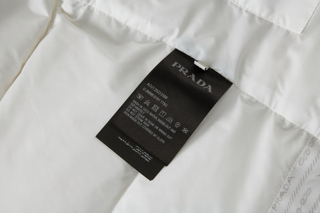 PRA Daunenjacke mit Volldruck