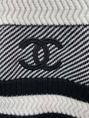 Xiao Xiang Herbst und Winter bestickter gestreifter Strickpullover