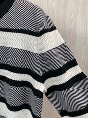 Xiao Xiang Herbst und Winter bestickter gestreifter Strickpullover