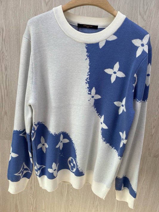 pull monogramme