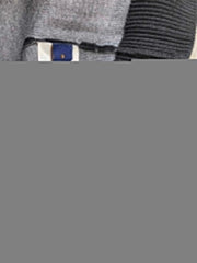 pull monogramme