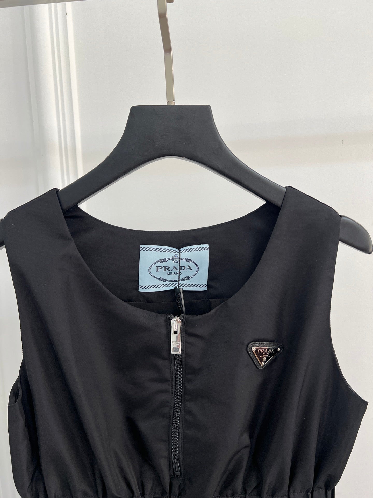 Taillenkleid aus Nylon