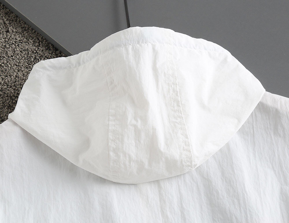 Gleicher Stil für Männer und Frauen. Sommer-Sonnenschutzkleidungs-Shorts-Set