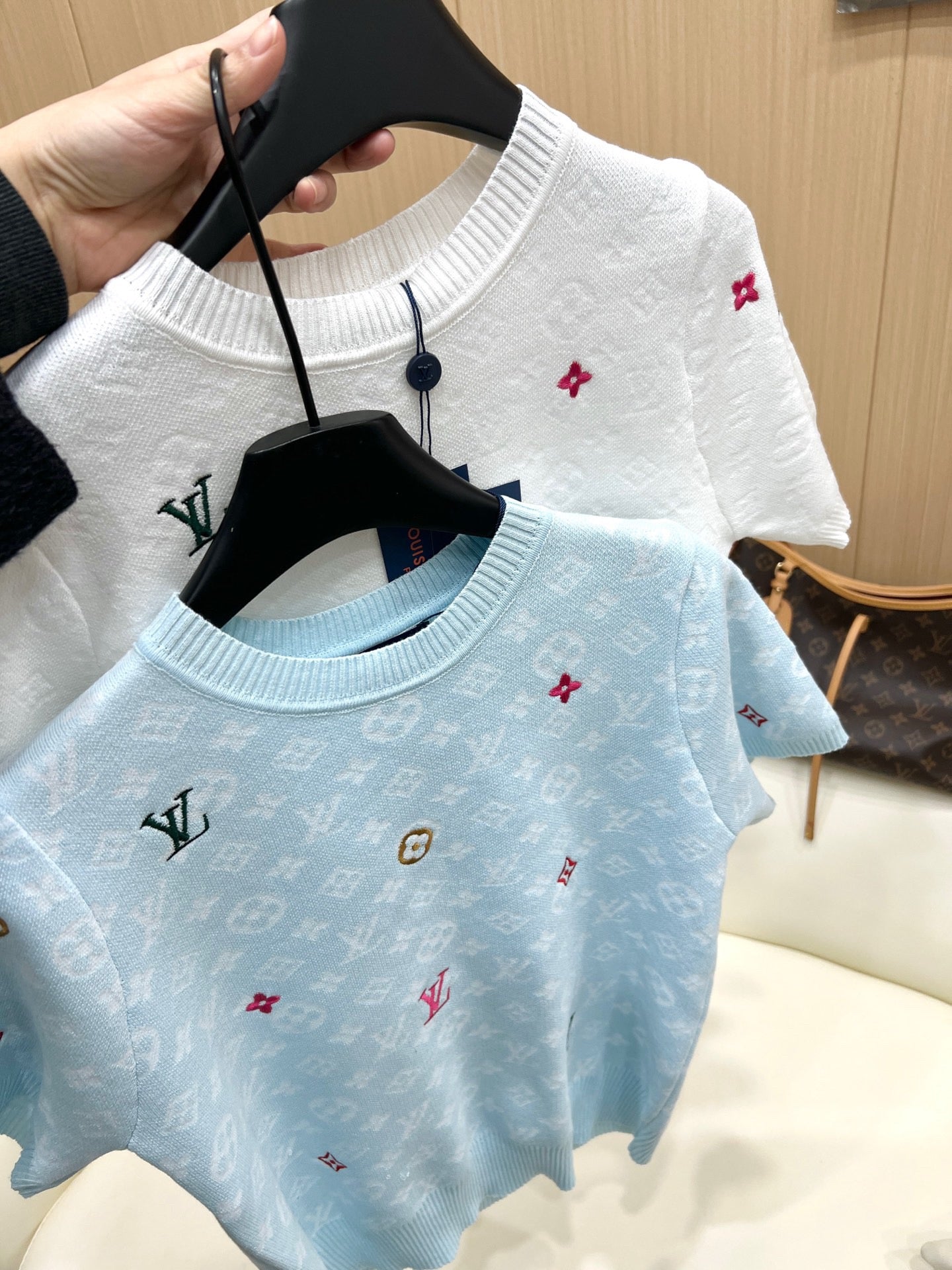 Pull en tricot à imprimé brodé L v