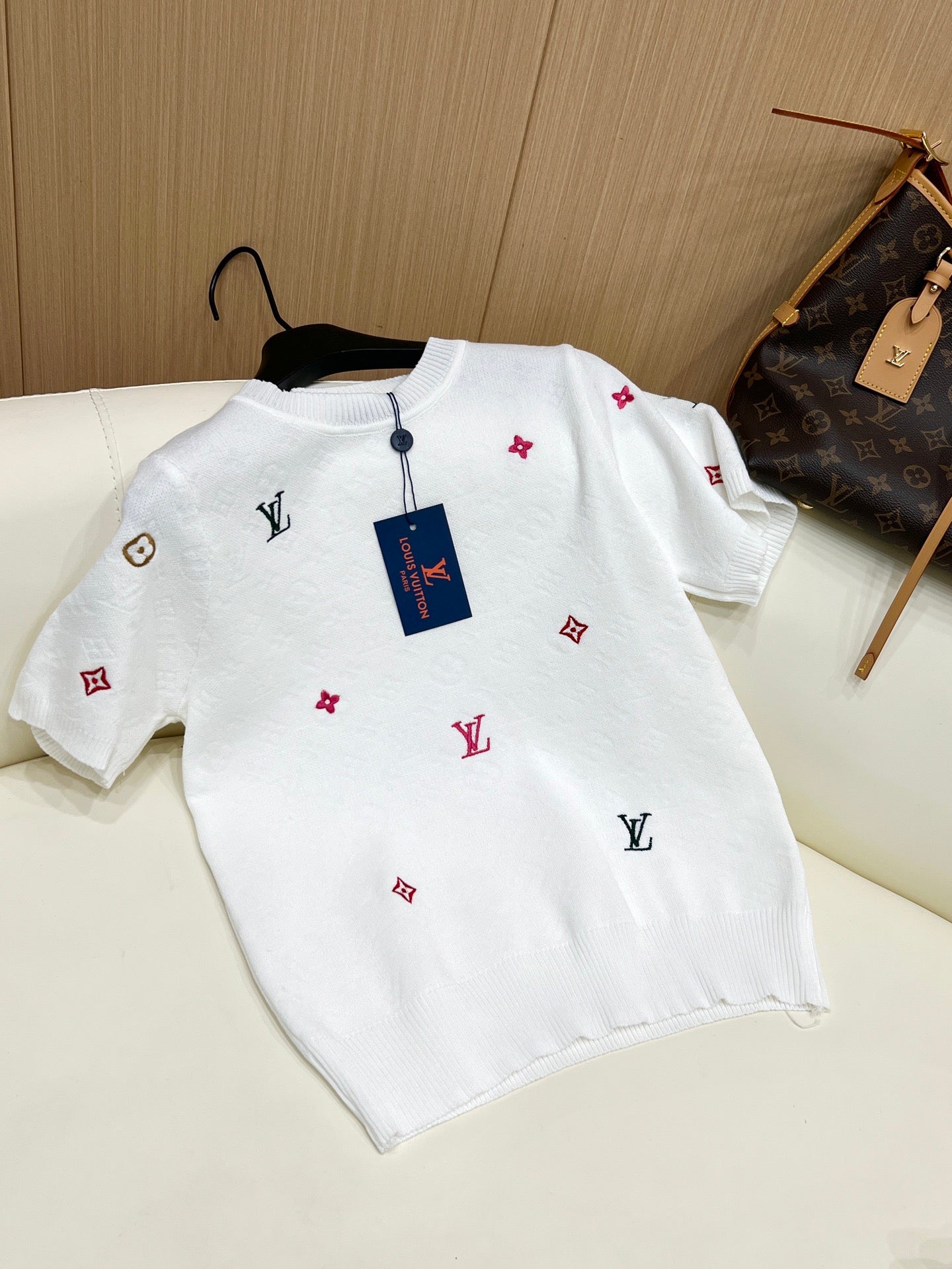 Pull en tricot à imprimé brodé L v