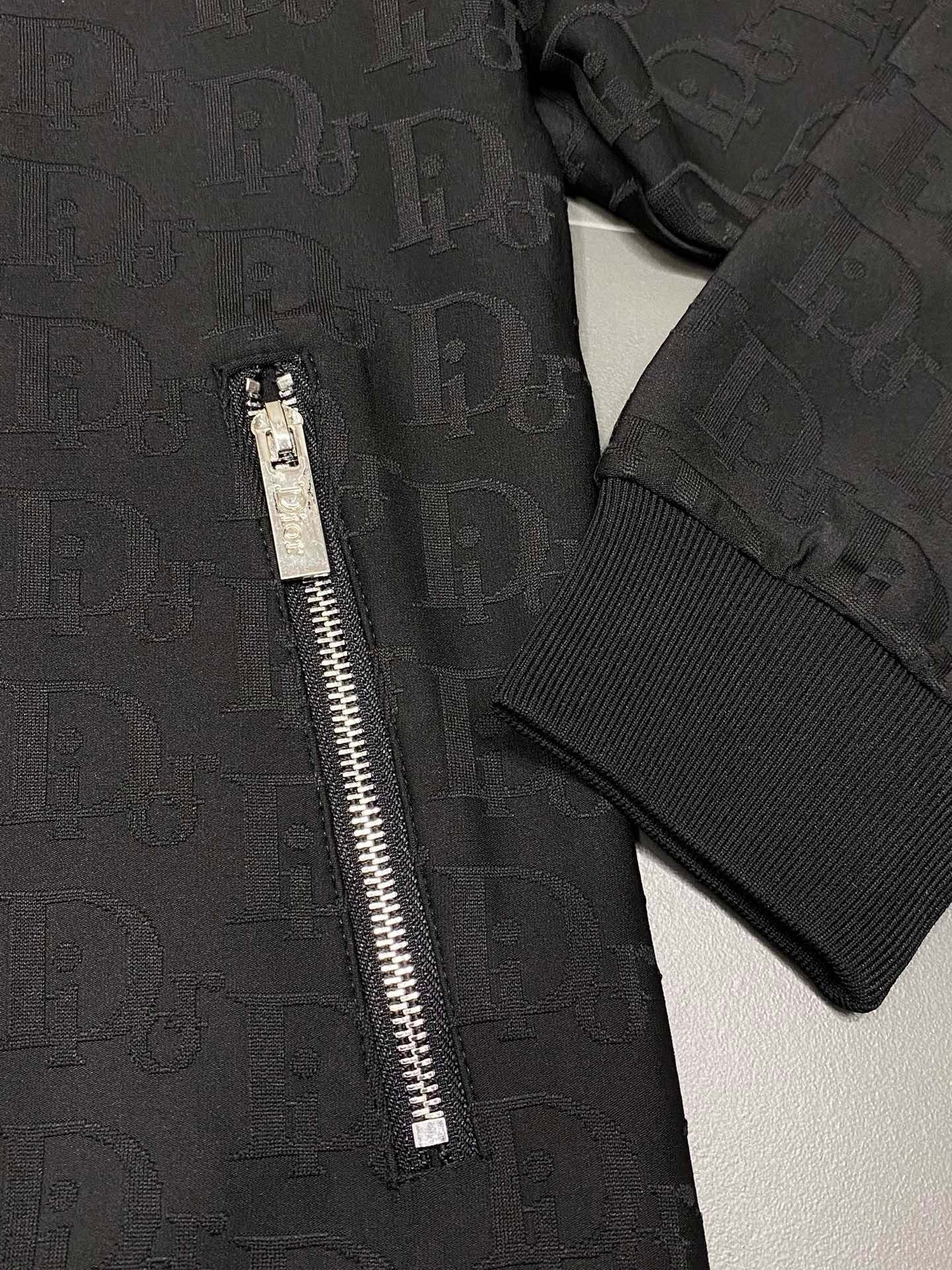 Survêtement DIOR embossé