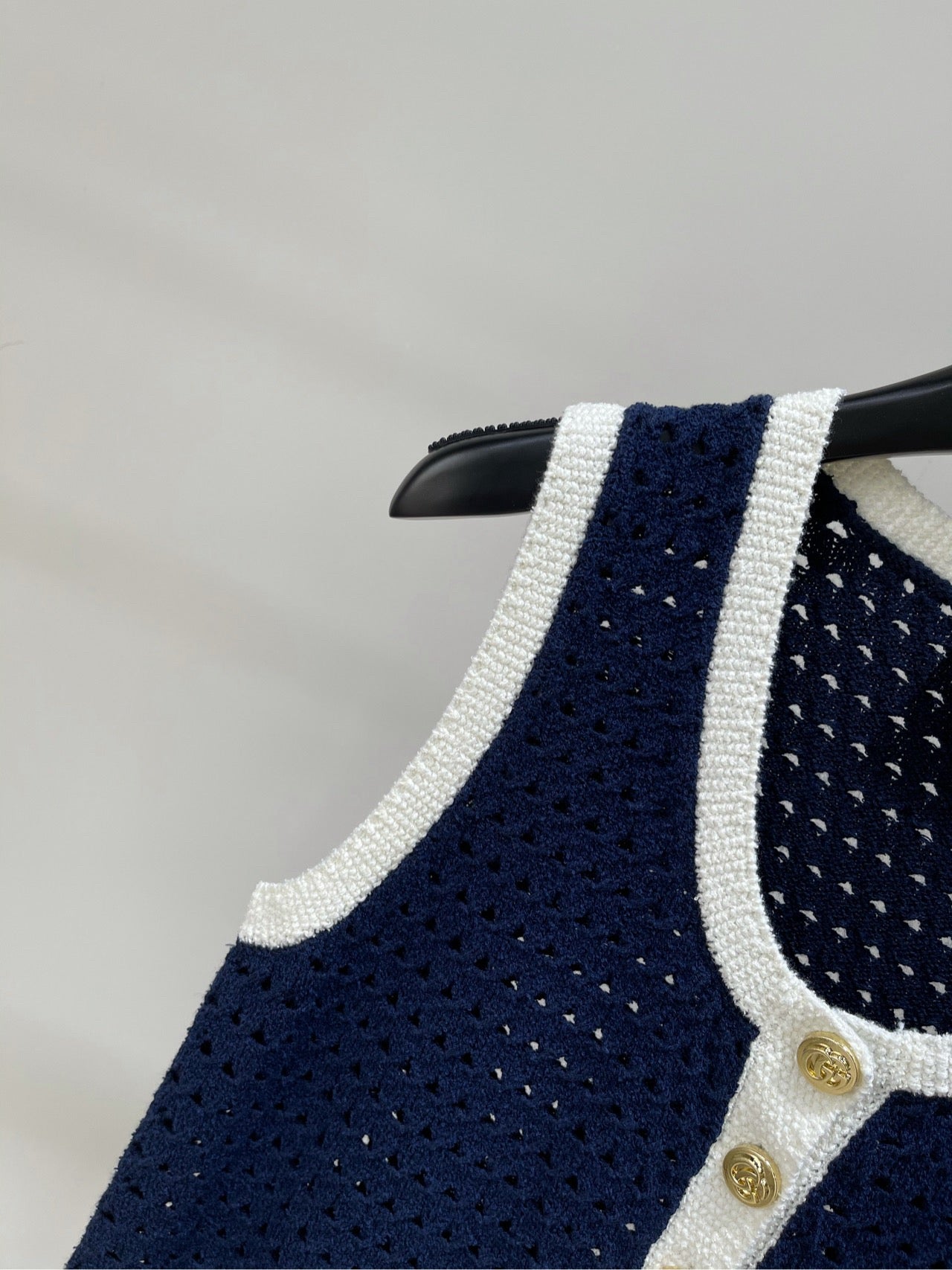 GG blue and white color matching hollow knitted vest dress