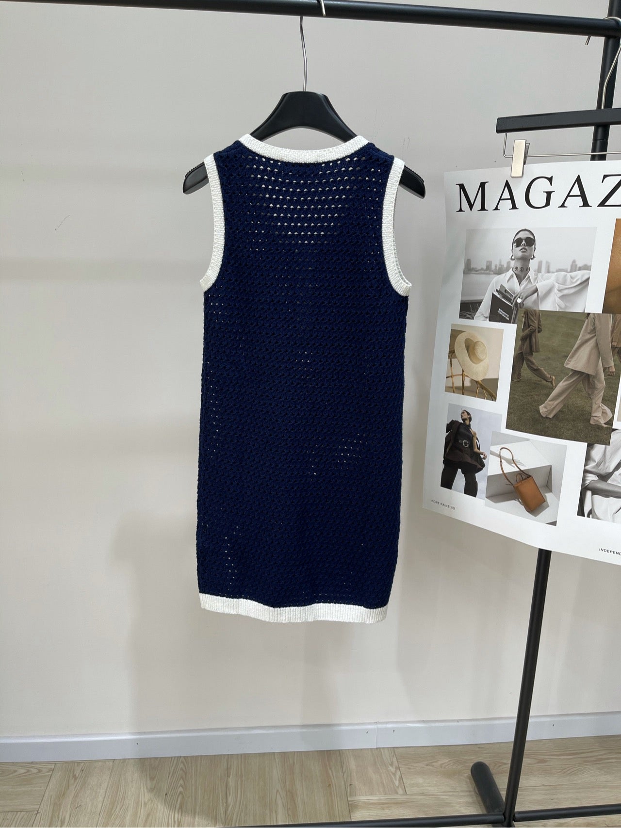 GG blue and white color matching hollow knitted vest dress