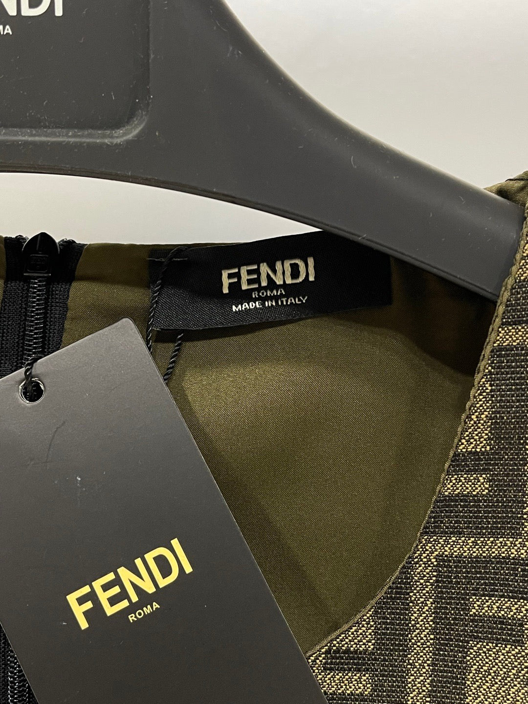 FD pocket letter embroidery all over double F letter jacquard monogram round neck vest dress