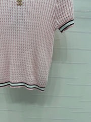 Round neck slim fit knit short sleeves