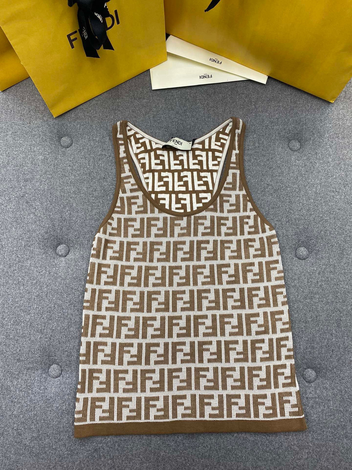 Brown 𝗙𝗙 cotton top