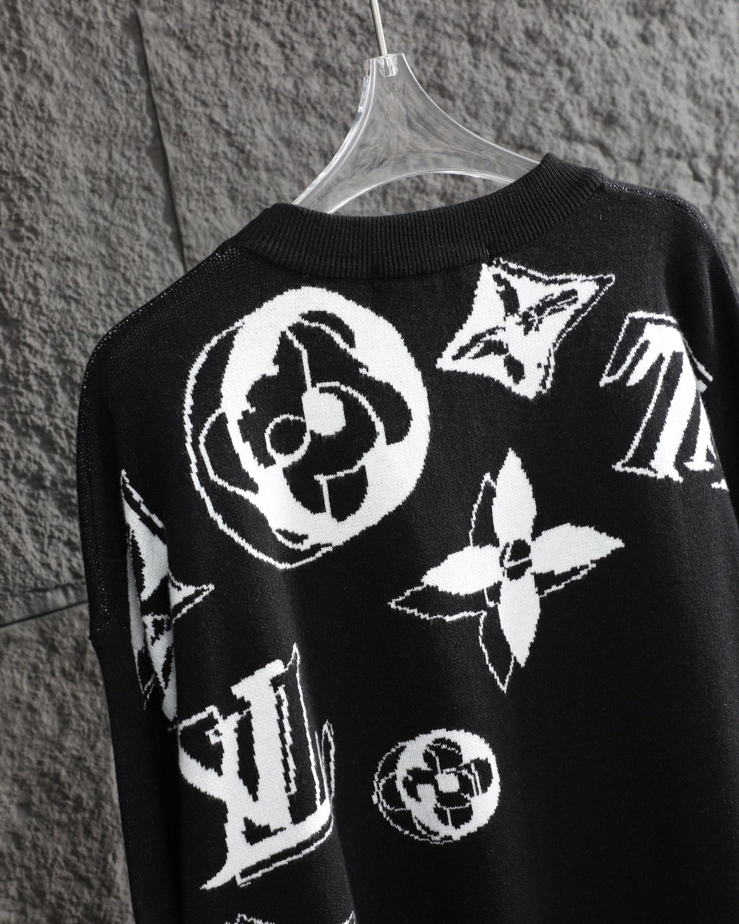 L Jacquard-Pullover mit Rundhalsausschnitt