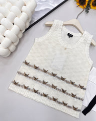 Gold thread butterfly embroidery knitted vest