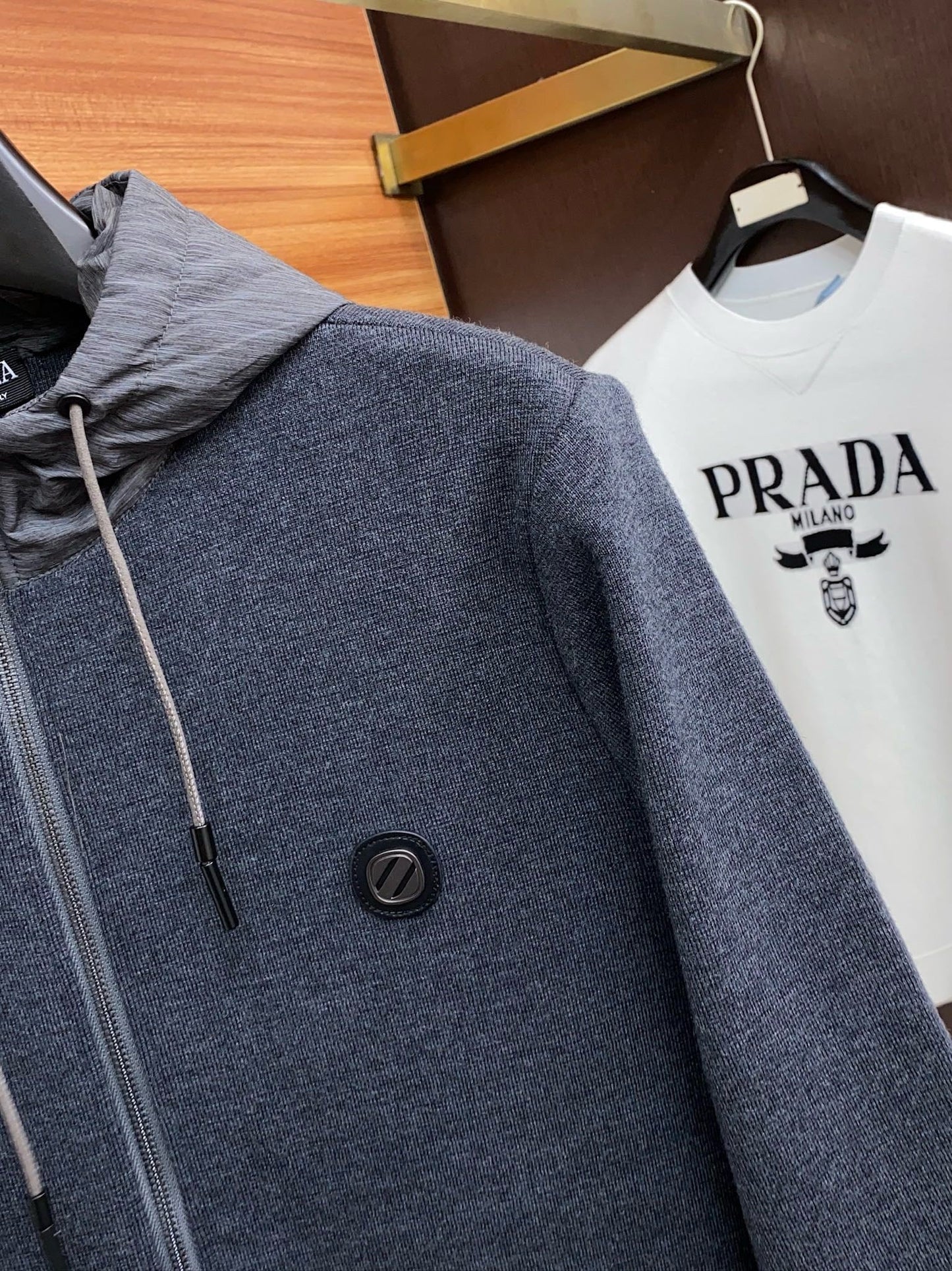 Veste à capuche Zeg