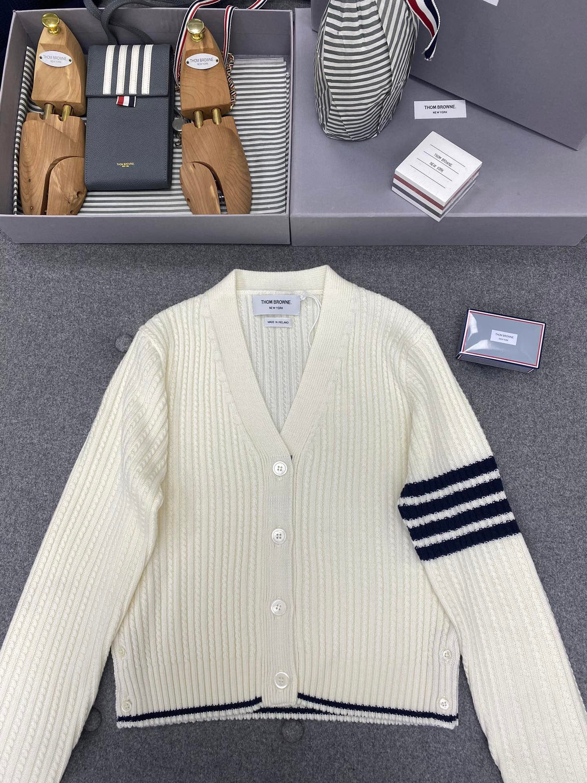 TB classic four-stripe V-neck cardigan