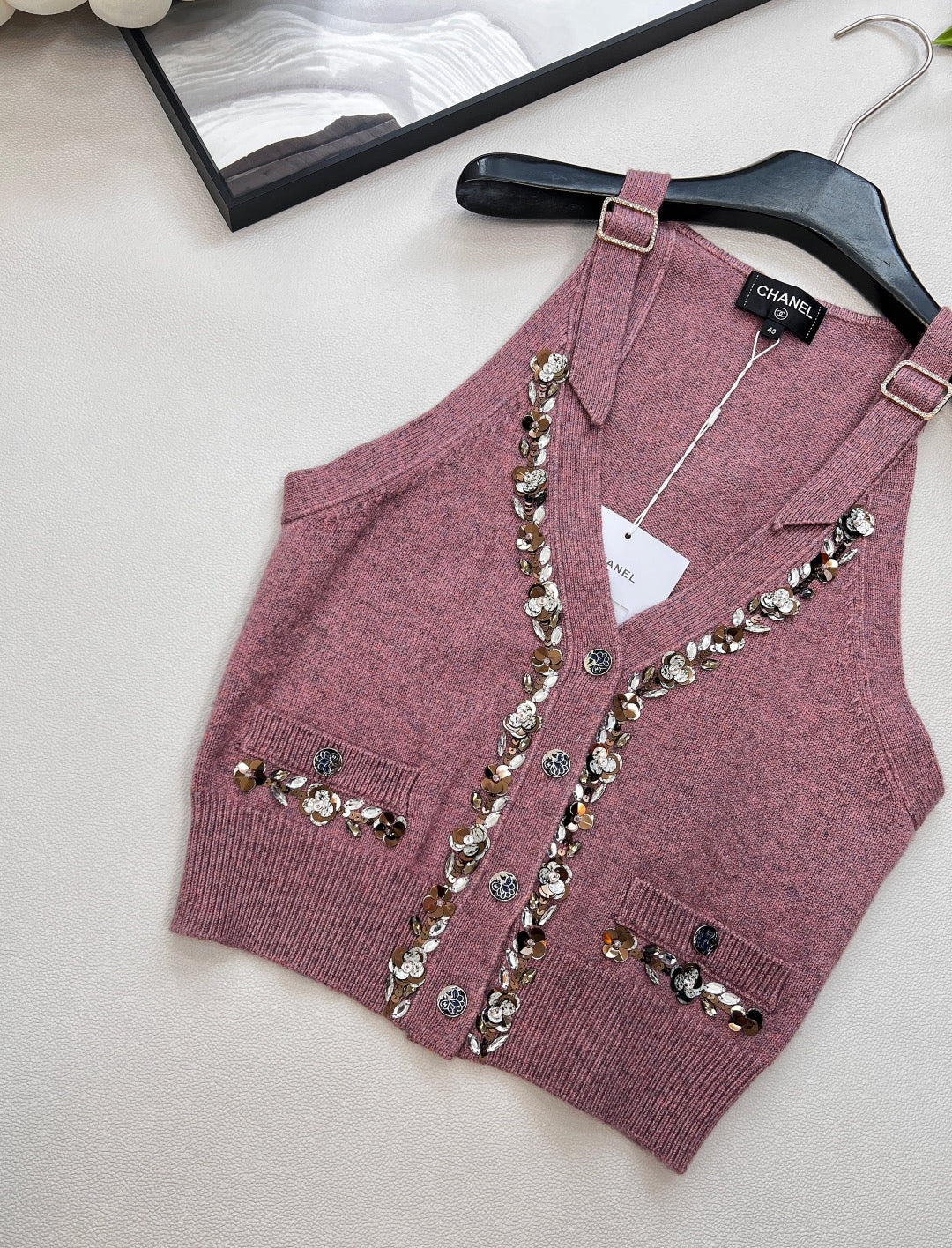 Nouveau gilet tricoté perlé 25SS