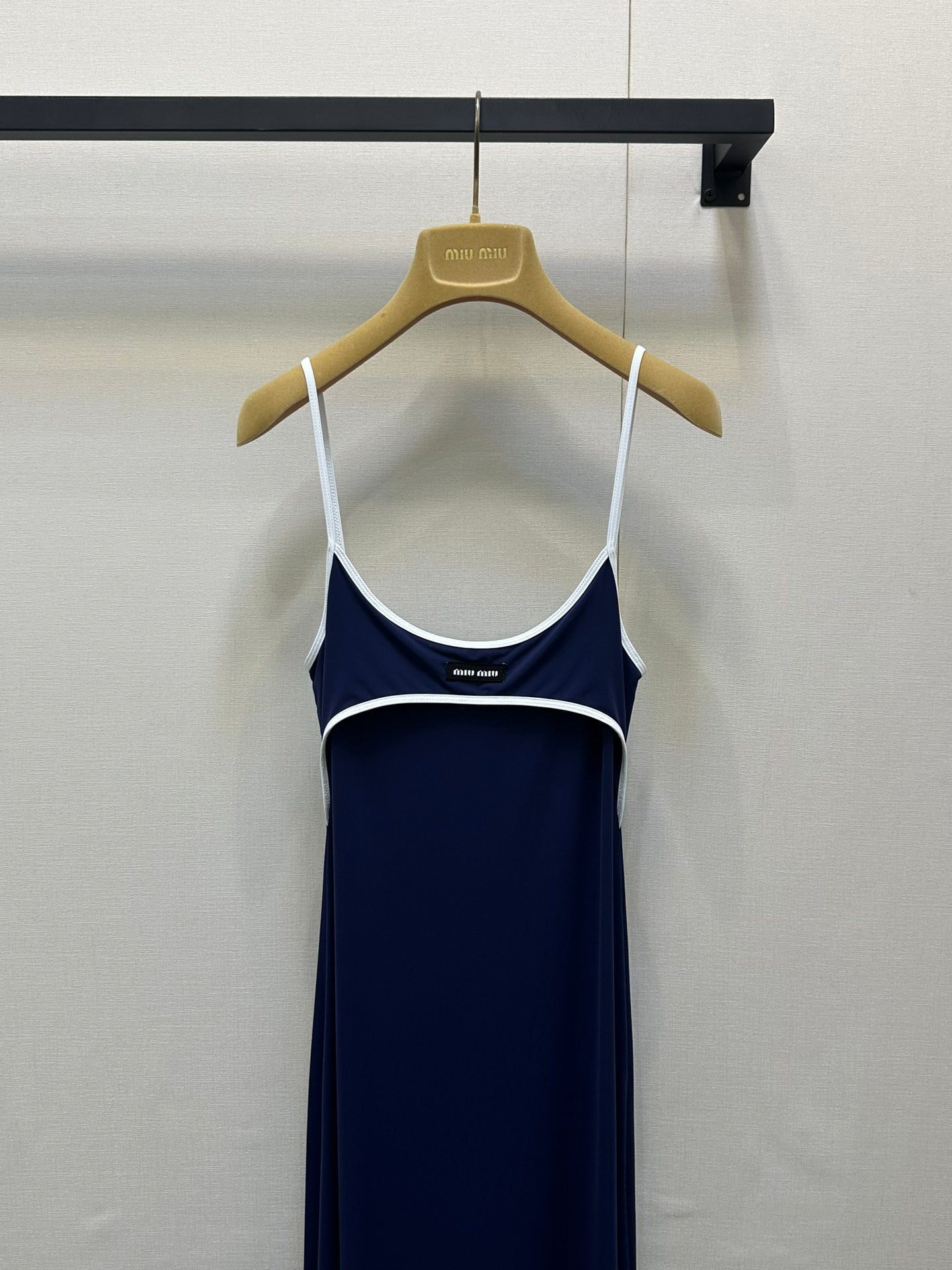 mi*2025 new thin strap slim long skirt