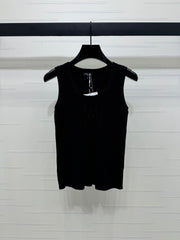 25 New Love Knitted Vest