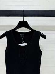 25 New Love Knitted Vest