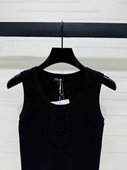 25 New Love Knitted Vest