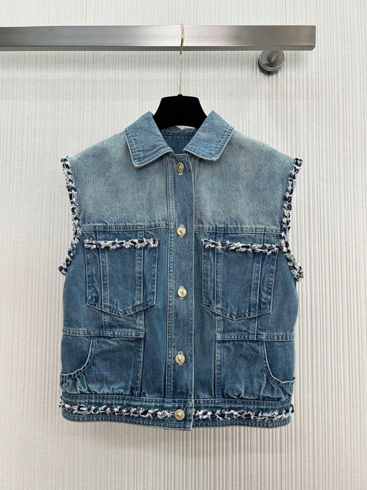 Nostalgic washed denim jeans