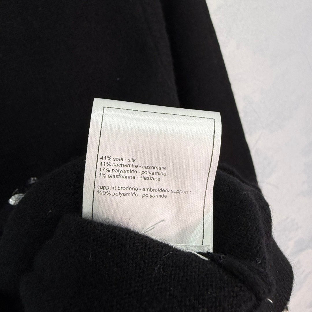 Cardigan en tricot à fleurs perlées