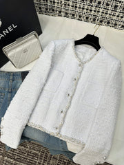 Creamy White Twill Tweed Pearl-Trimmed Button Short V-Neck Long-Sleeved Jacket