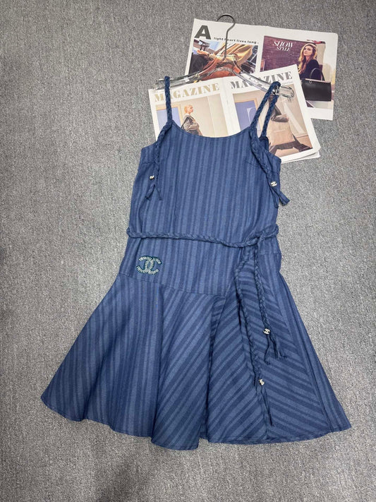 irregular hem suspender dress