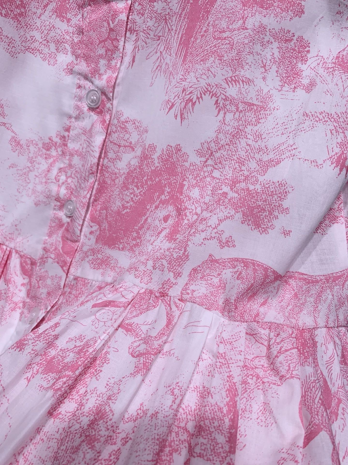 Kurzärmliger, bedruckter langer Rock