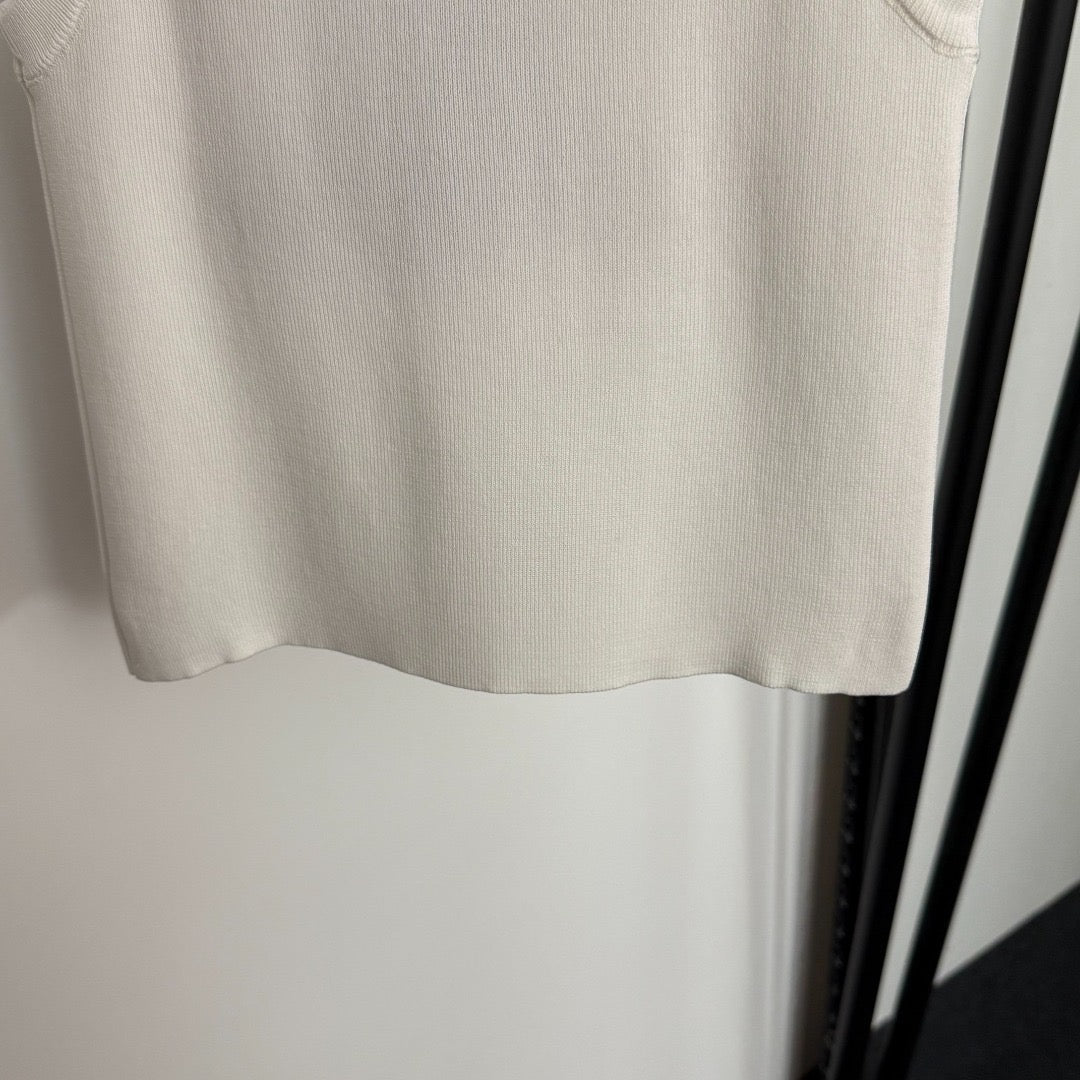 Slim-Fit-Strickweste mit Skizzenstickerei