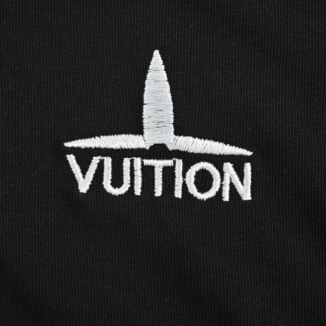 Kurze Ärmel mit vierblättrigem Kleeblatt-Kreuz-Print im Inkjet-Druckverfahren 