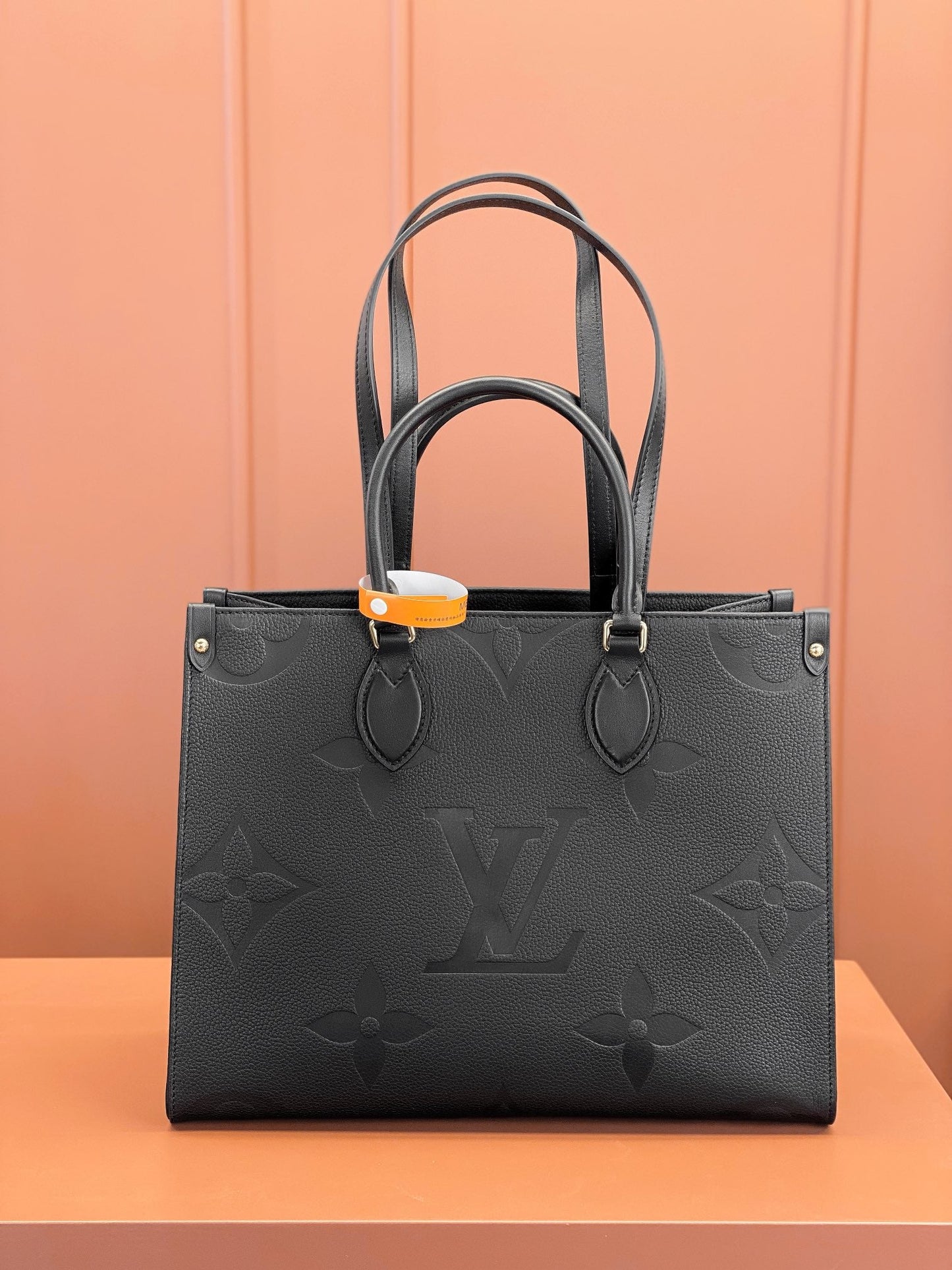 OnTheGo MM Monogram Empreinte Leder