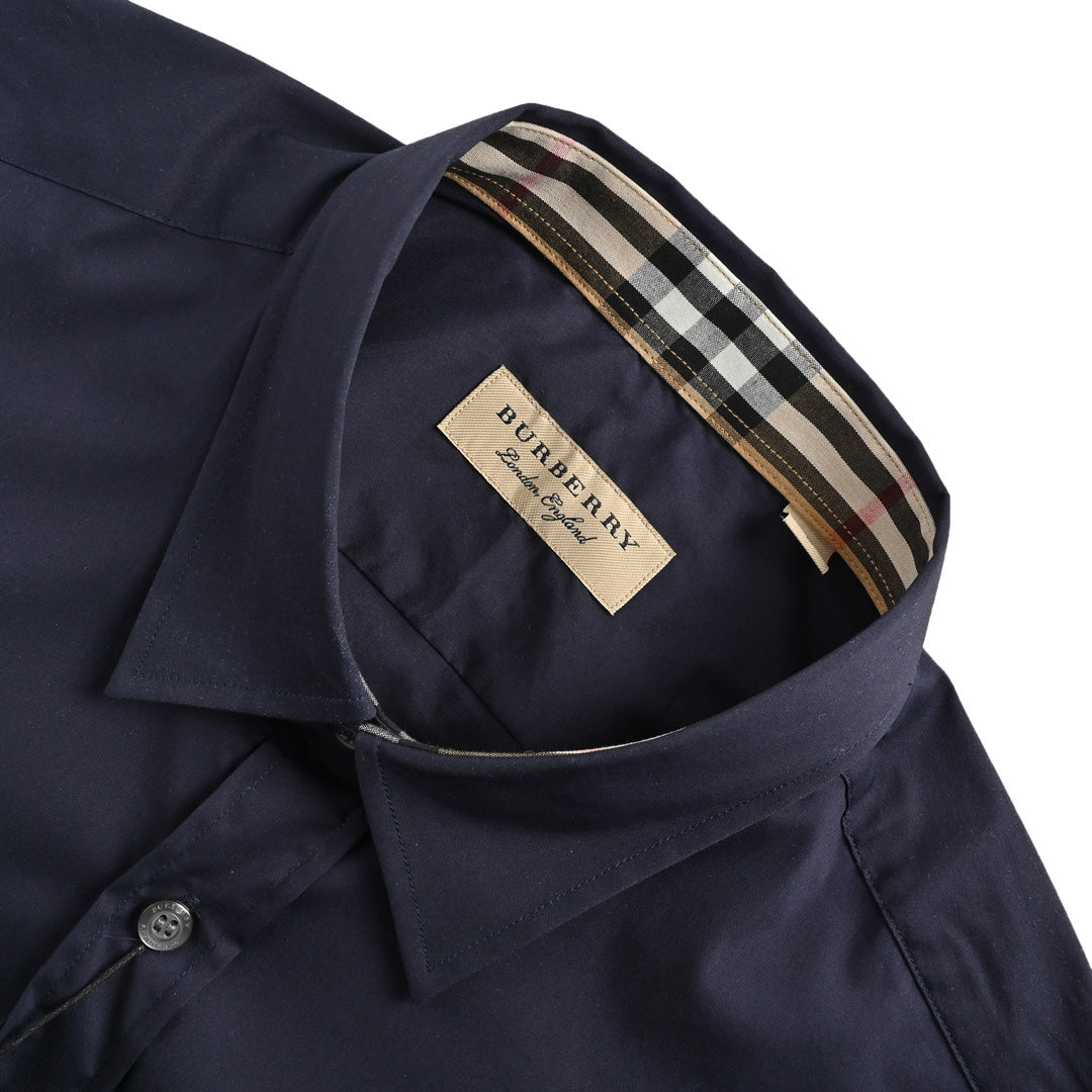 Chemise brodée avec logo de cheval de guerre classique