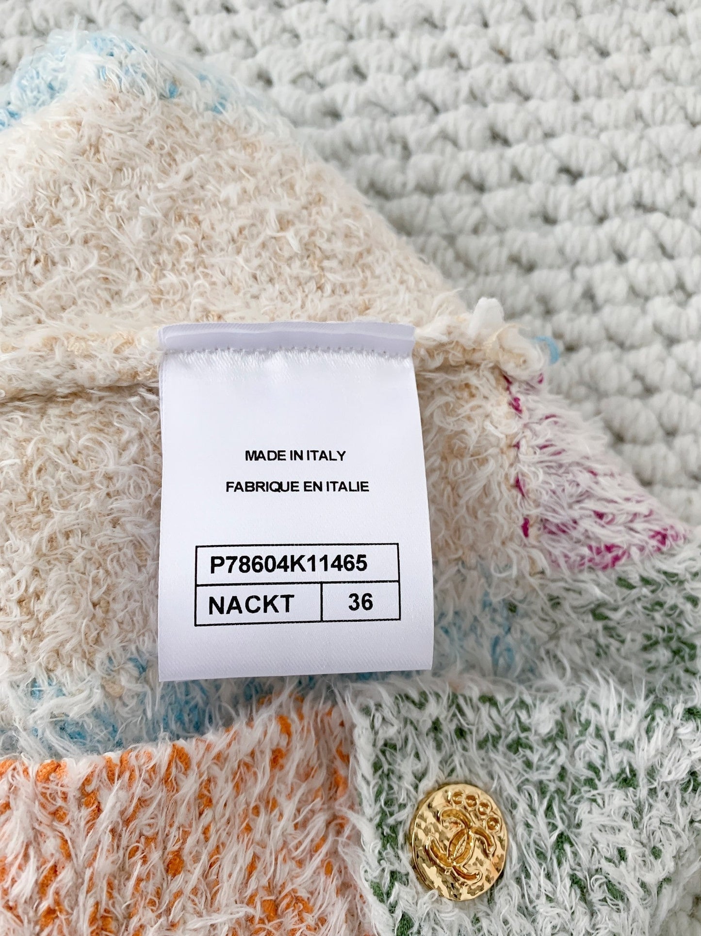 Haut bandeau en tricot à blocs de couleurs avec accents dorés 