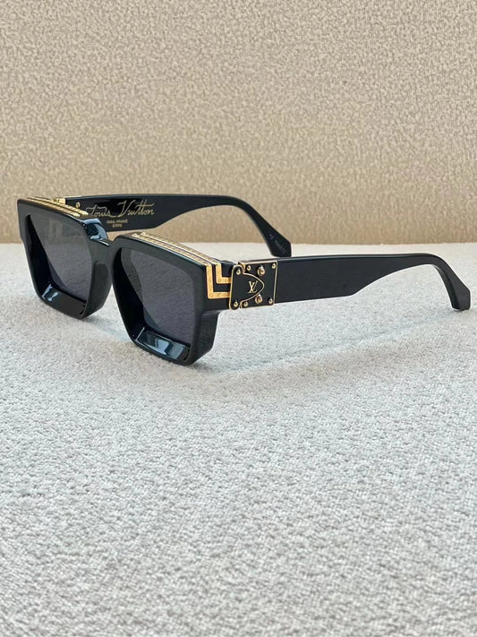 Lunettes de soleil classiques de L 
