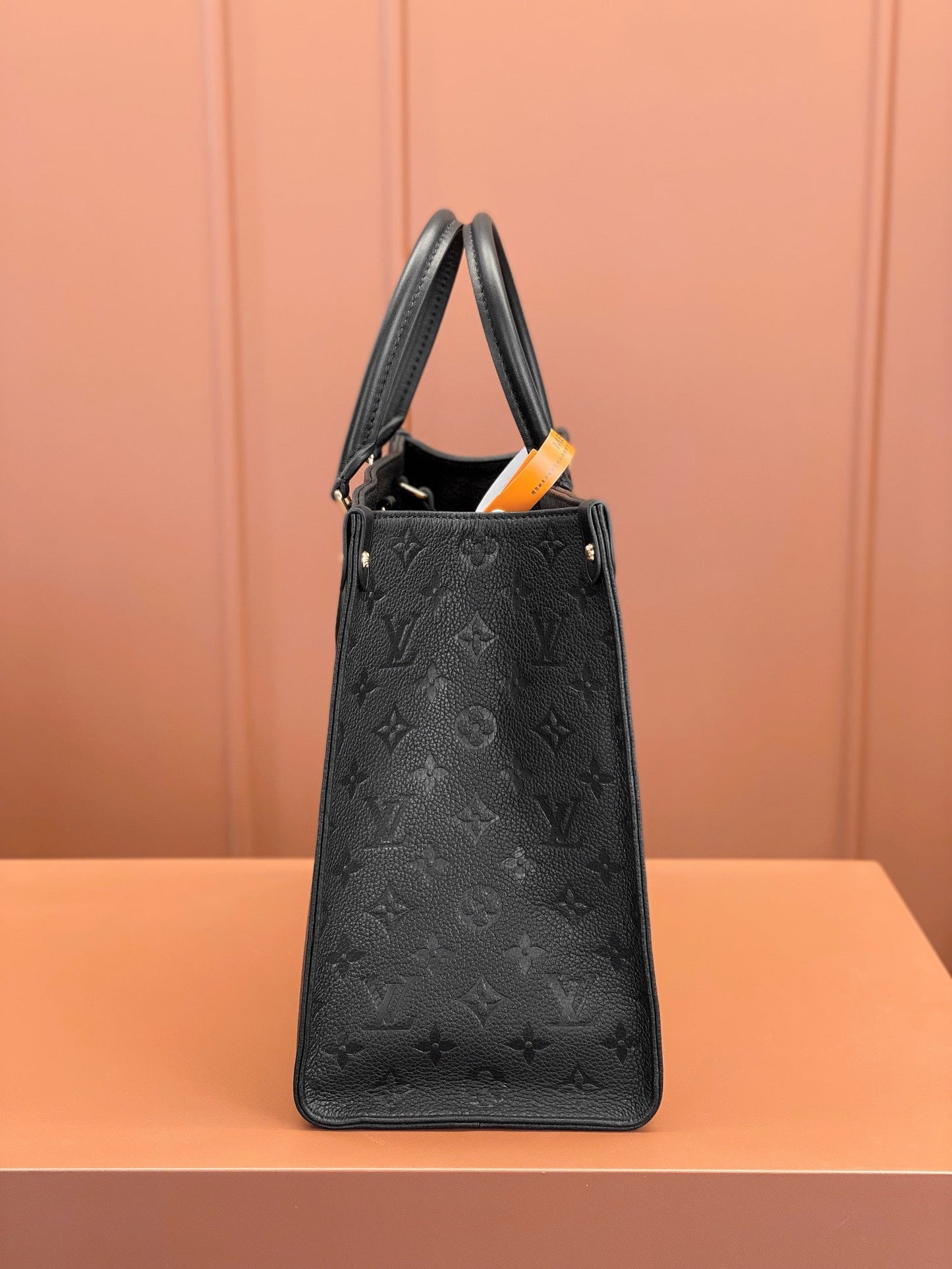 OnTheGo MM Monogram Empreinte Leder