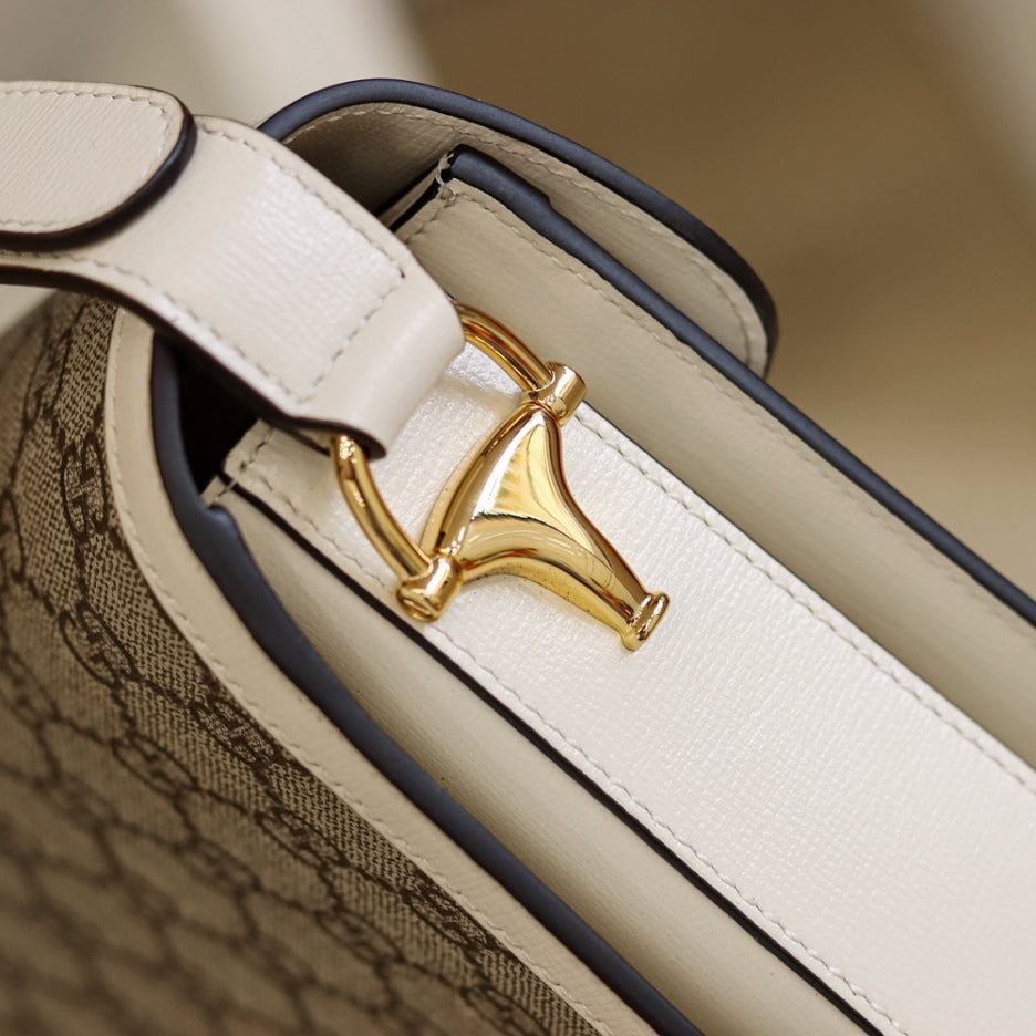 Horsebit 1955 Umhängetasche GG Supreme/Weiß