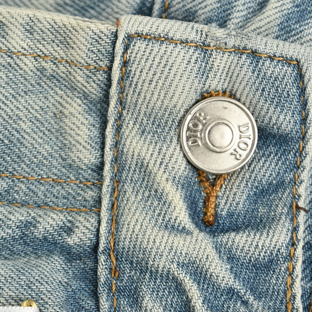 Jeans mit Taschenschlitz