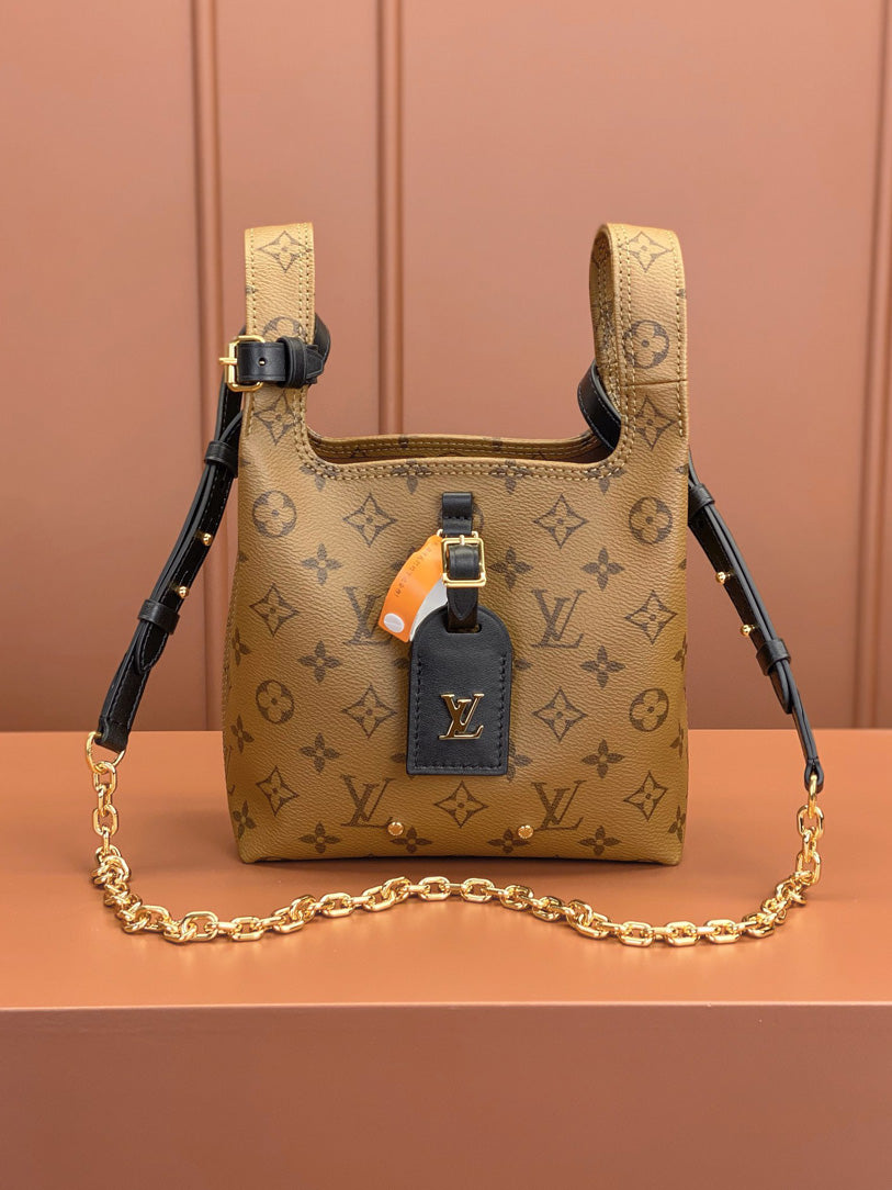 Toile inversée monogramme Atlantis BB