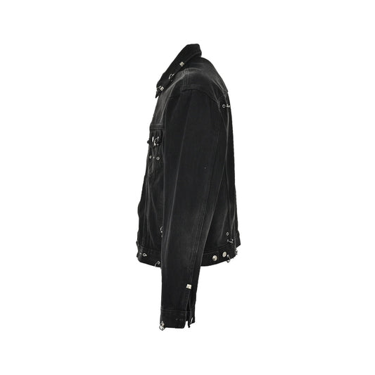 Jeansjacke mit Nietendurchbruch und Feuerzehe