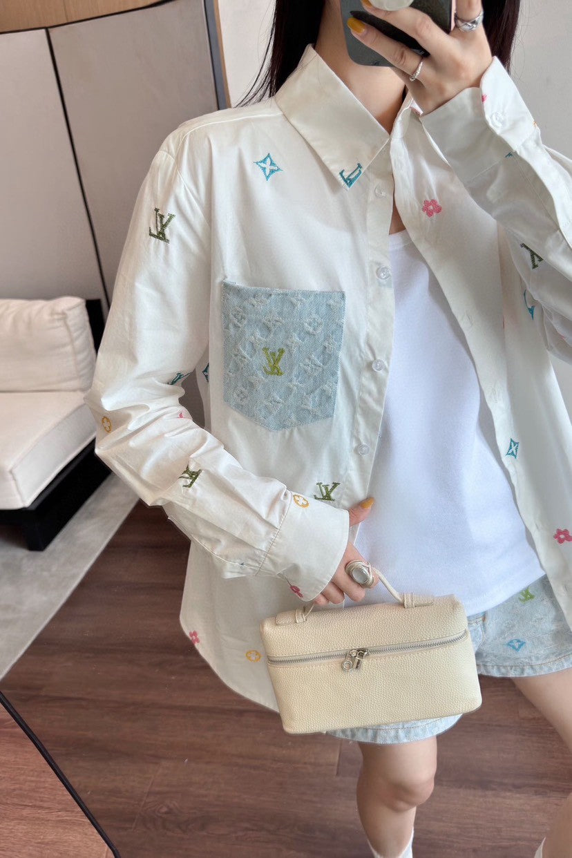 Chemises brodées bicolores avec poche en denim 