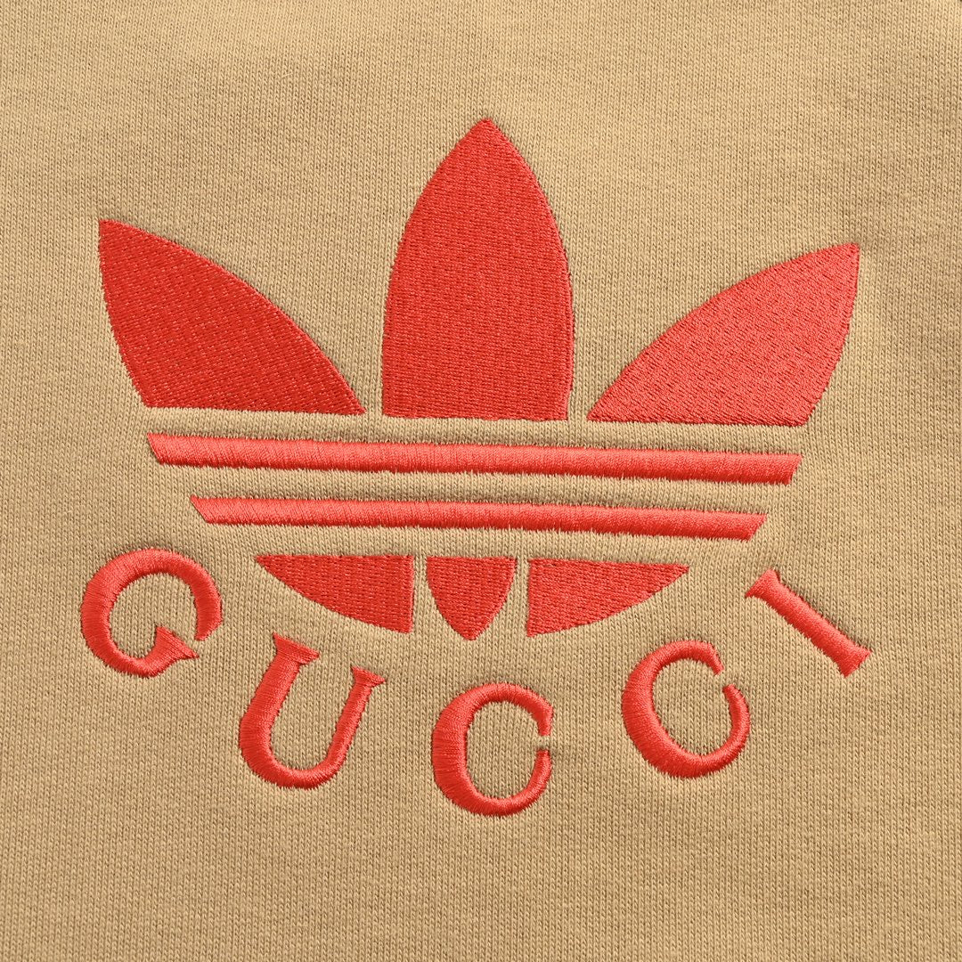 SWEAT-SHIRT AVEC LOGO IMPRIMÉ CO-MARQUÉ