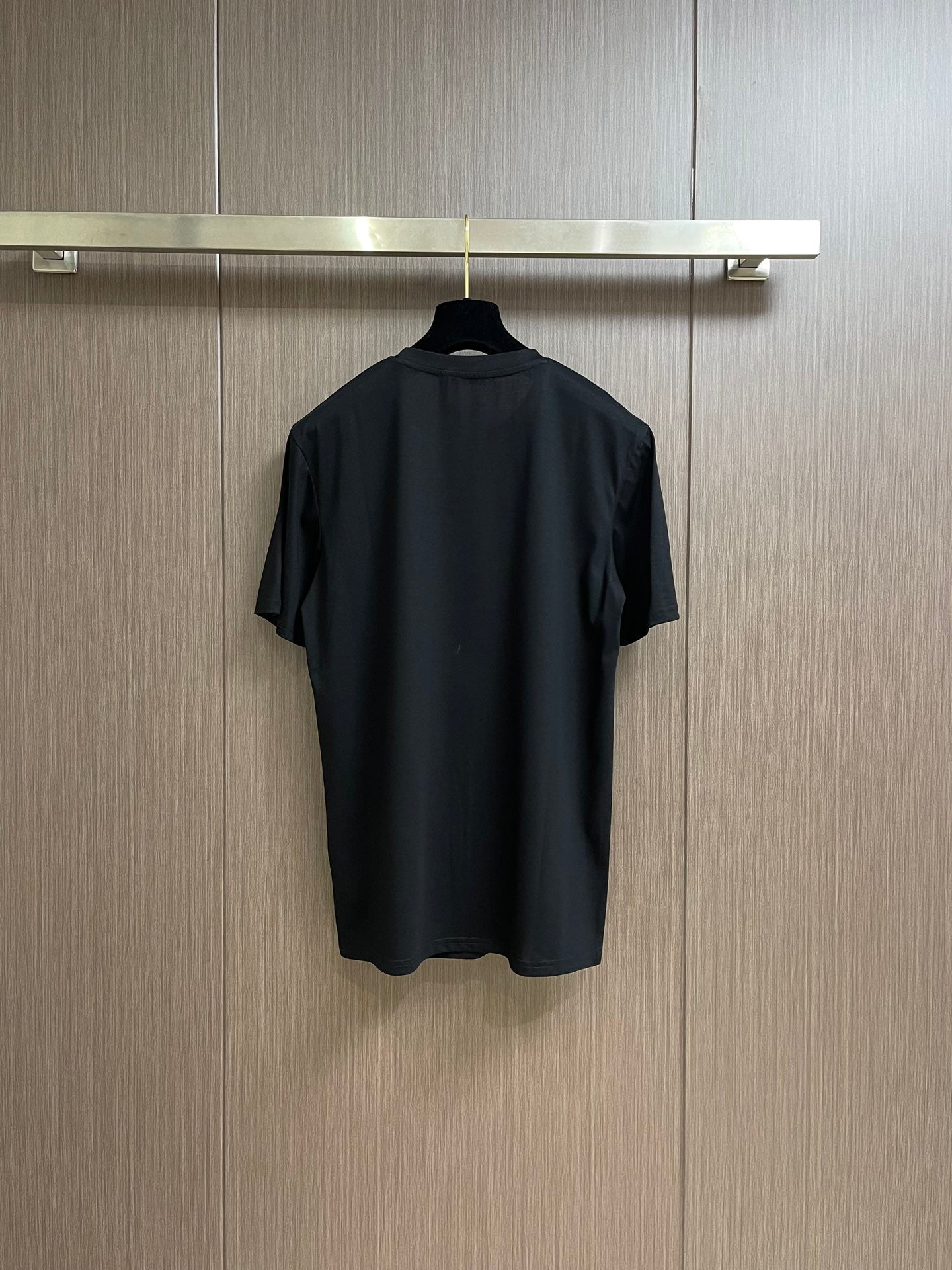 🔥 🔥24FW NOUVEAU T-shirt L Sanhua avec élément de design emblématique